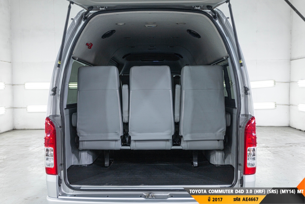 TOYOTA COMMUTER D4D MT ปี 2017#13