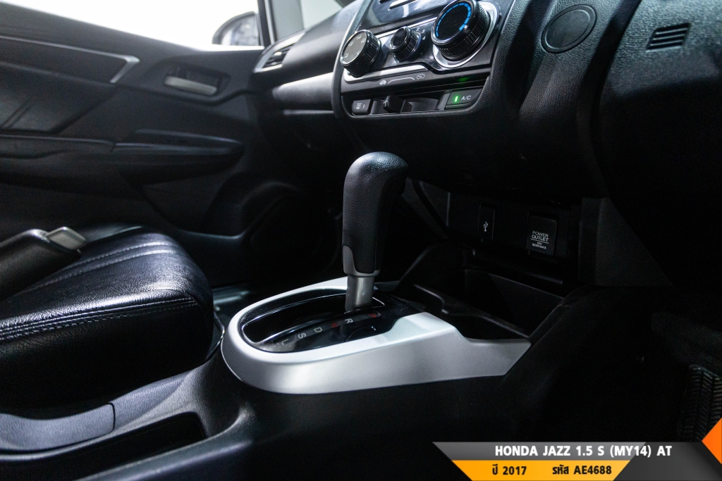 HONDA JAZZ AT ปี 2017#1