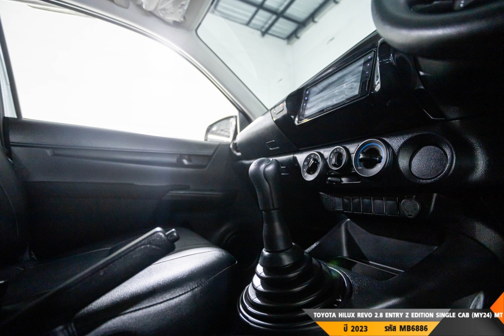 TOYOTA HILUX REVO MT ปี 2023#1