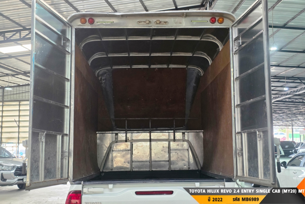 TOYOTA HILUX REVO MT ปี 2022#2
