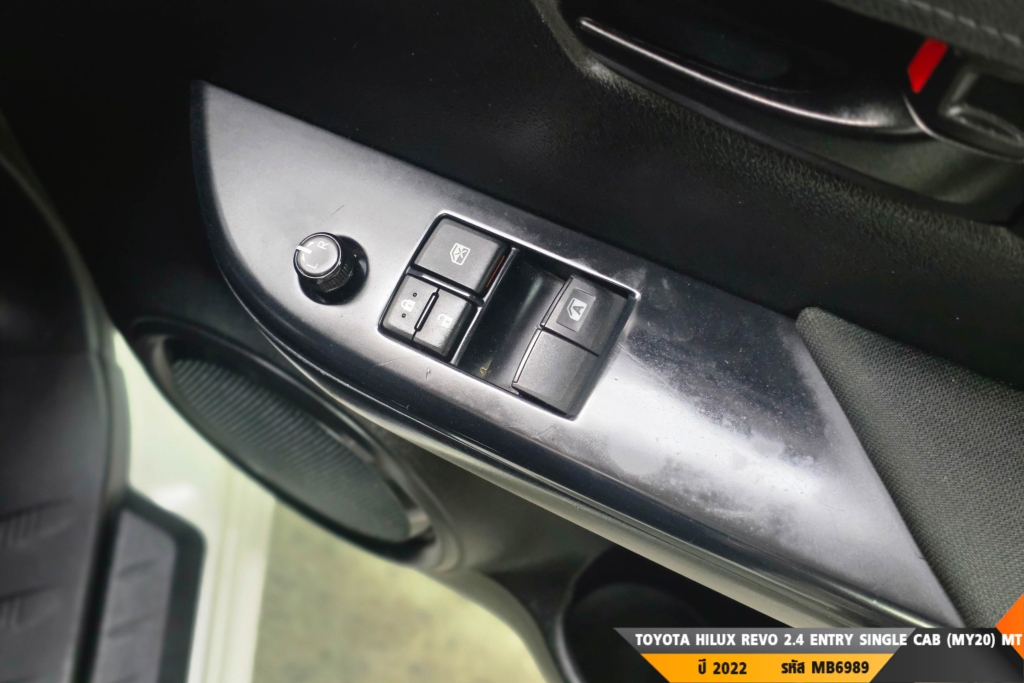 TOYOTA HILUX REVO MT ปี 2022#6