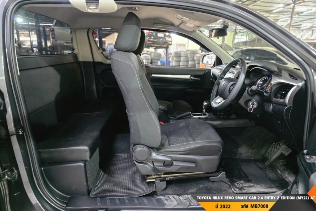 TOYOTA HILUX REVO AT ปี 2022#5