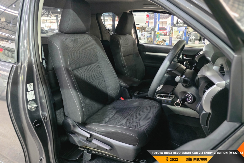 TOYOTA HILUX REVO AT ปี 2022#6