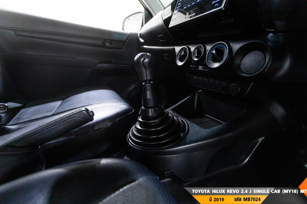 TOYOTA HILUX REVO MT ปี 2019#1