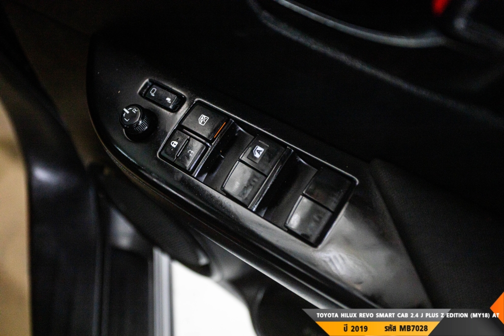 TOYOTA HILUX REVO AT ปี 2019#4