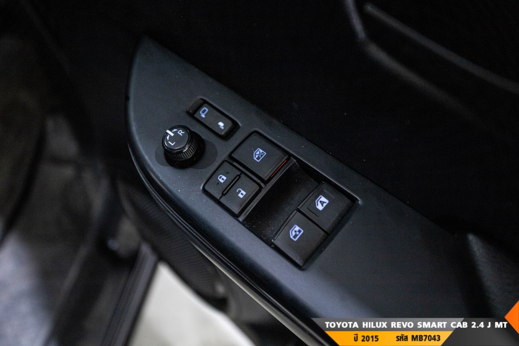 TOYOTA HILUX REVO MT ปี 2015#5