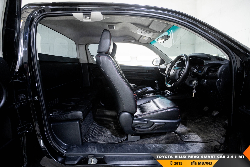 TOYOTA HILUX REVO MT ปี 2015#7