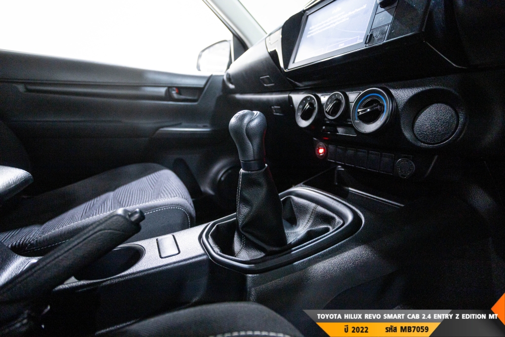 TOYOTA HILUX REVO MT ปี 2022#2