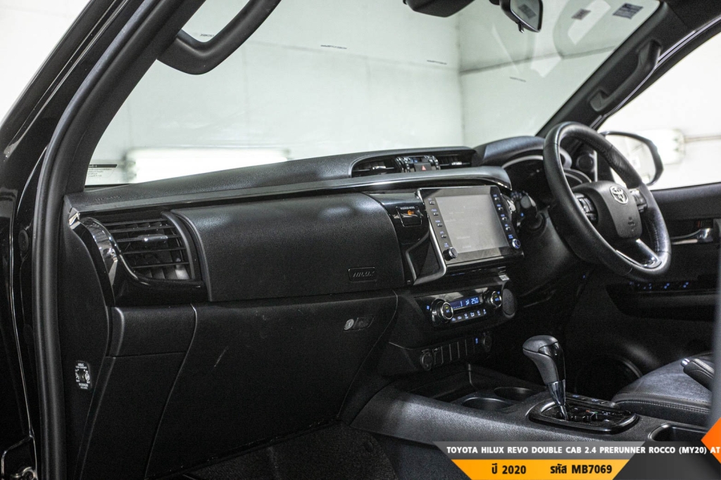 TOYOTA HILUX REVO AT ปี 2020#1
