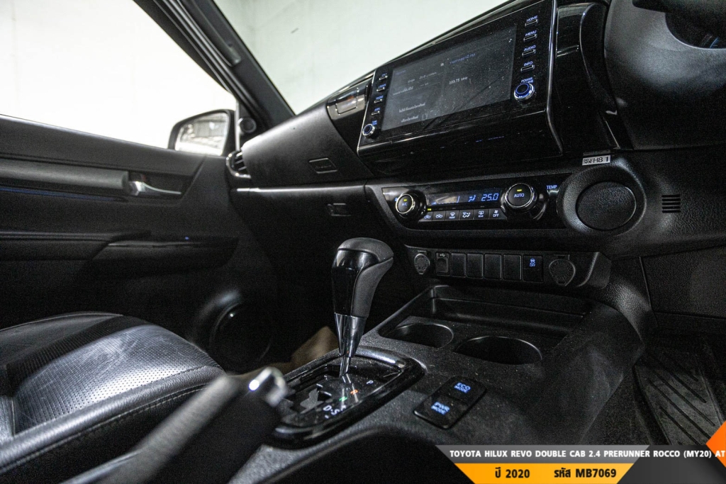 TOYOTA HILUX REVO AT ปี 2020#5