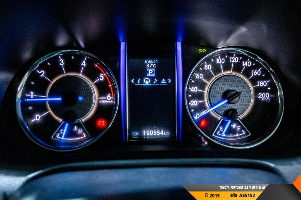 TOYOTA FORTUNER AT ปี 2015#9