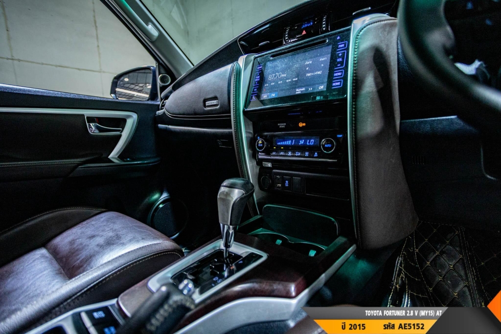 TOYOTA FORTUNER AT ปี 2015#10