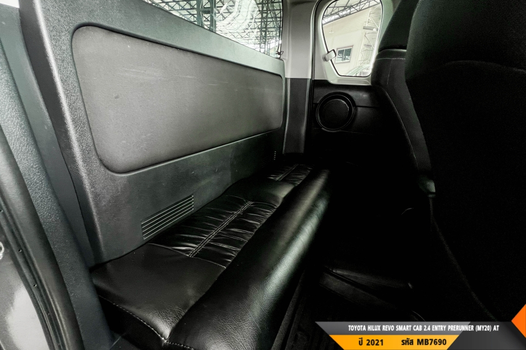 TOYOTA HILUX REVO AT ปี 2021#4