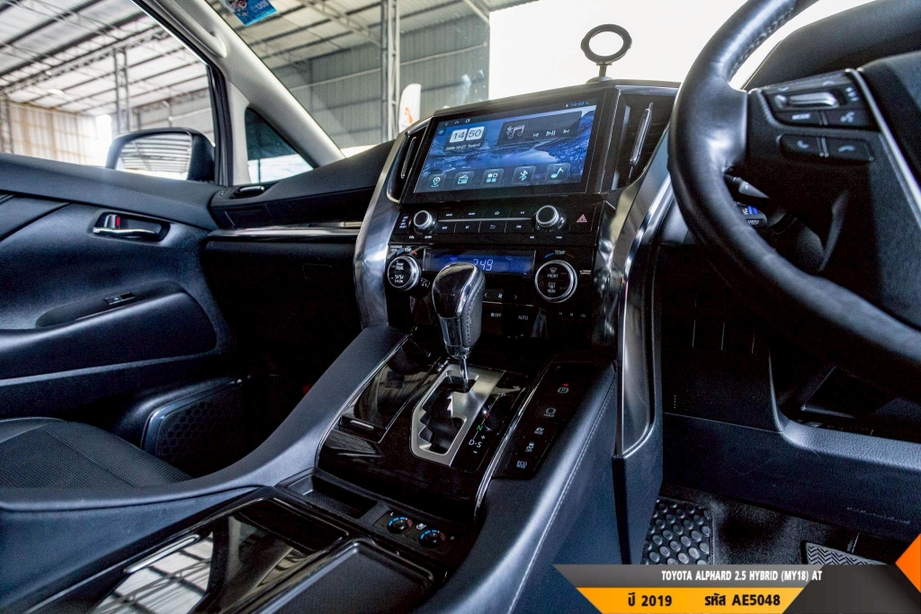 TOYOTA ALPHARD AT ปี 2019#9