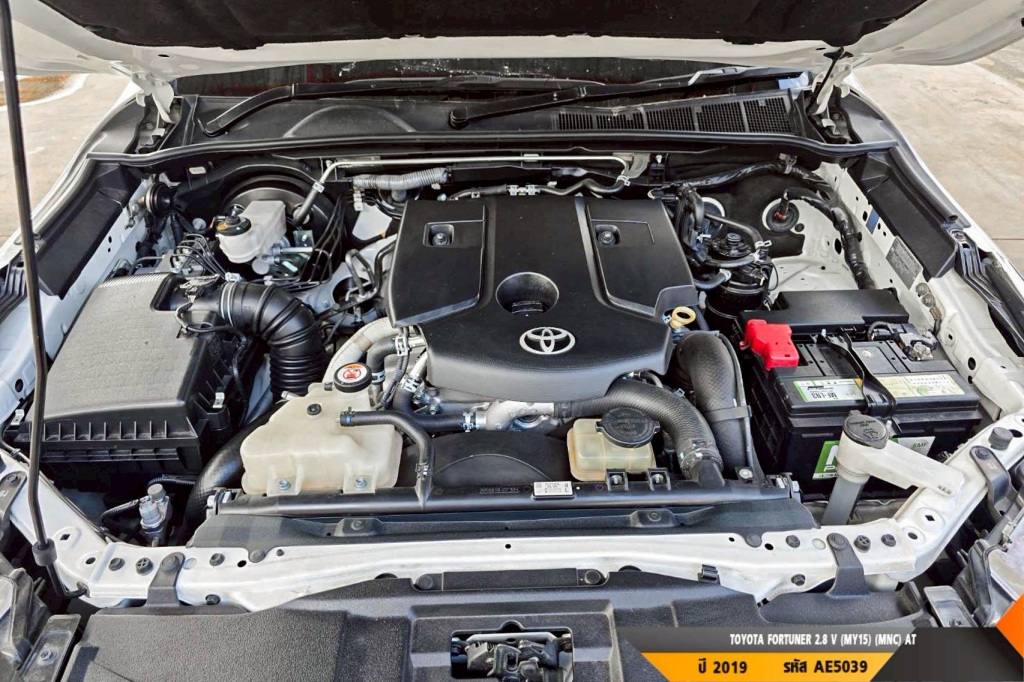 TOYOTA FORTUNER AT ปี 2019#4