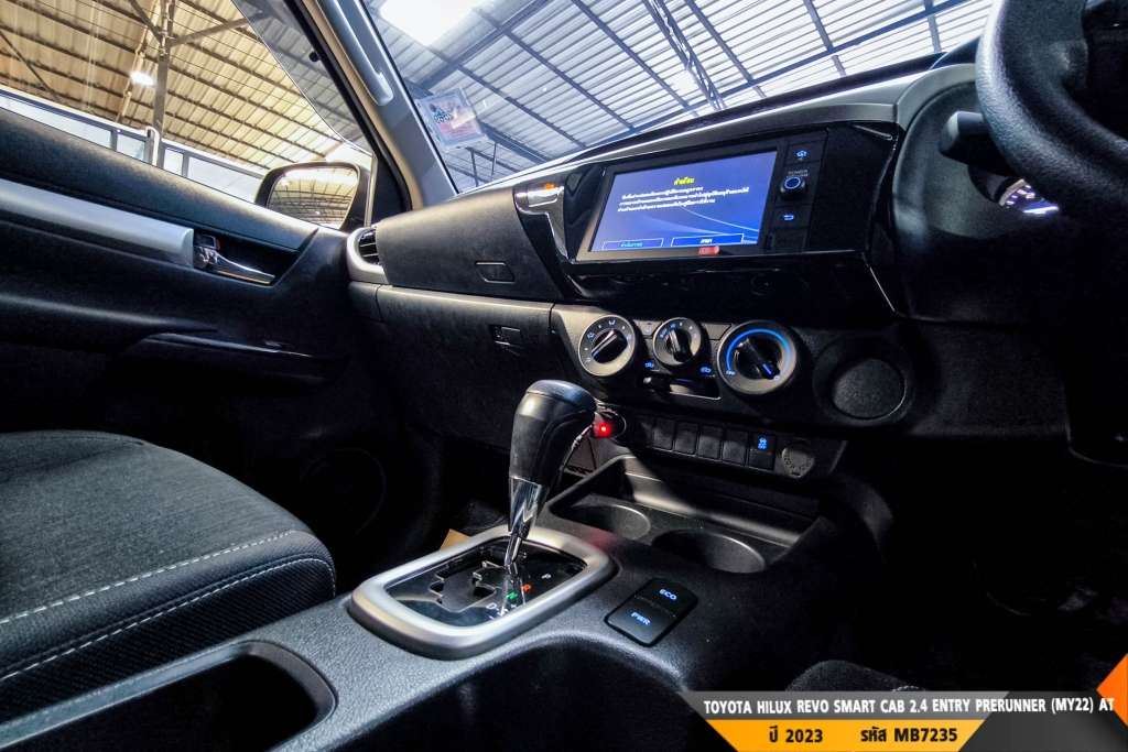 TOYOTA HILUX REVO AT ปี 2023#4