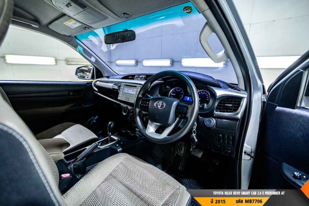 TOYOTA HILUX REVO AT ปี 2015#7