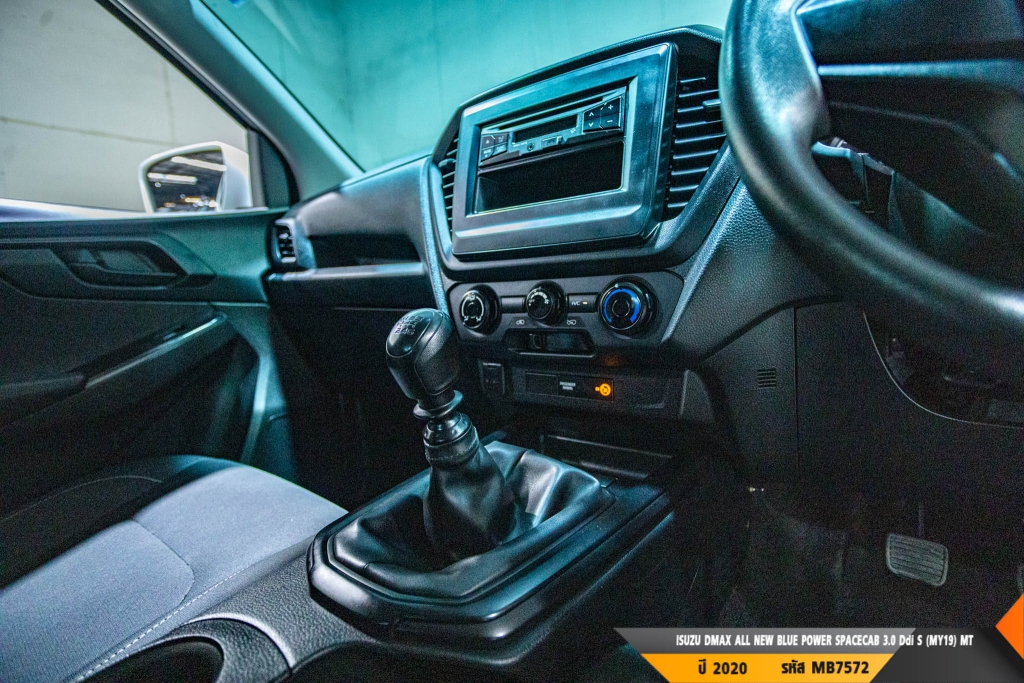 ISUZU DMAX SPACECAB MT ปี 2020#5