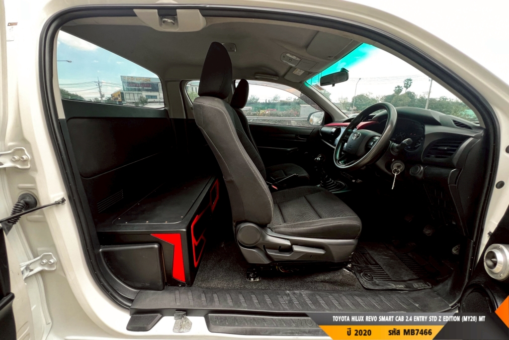 TOYOTA HILUX REVO MT ปี 2016#6