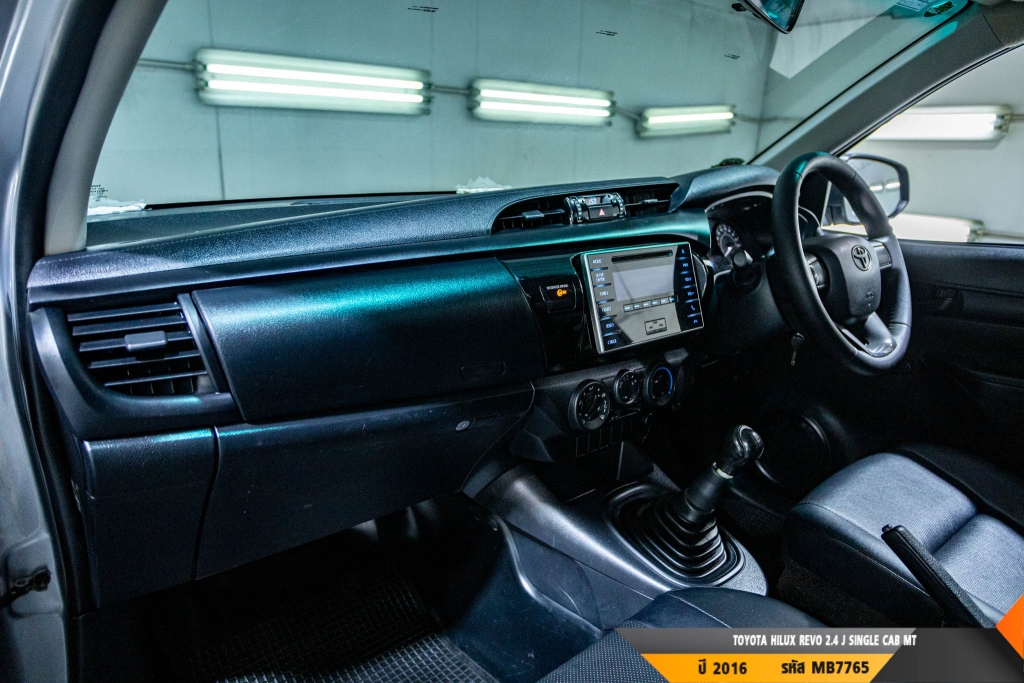 TOYOTA HILUX REVO MT ปี 2016#5