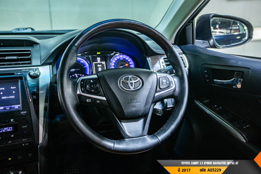 TOYOTA CAMRY AT ปี 2017#8