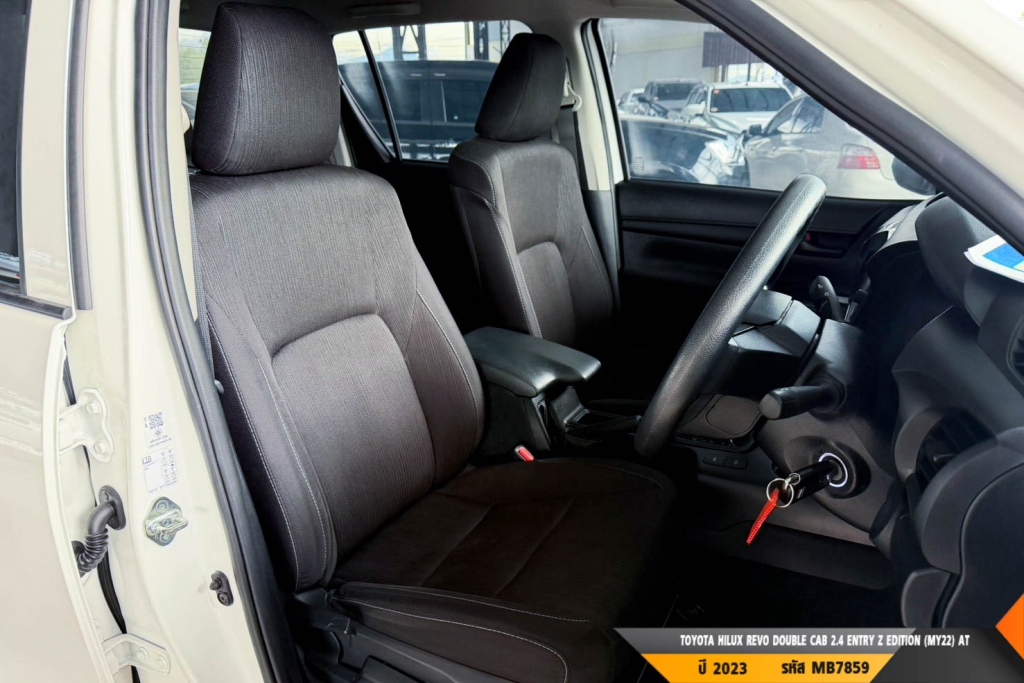 TOYOTA HILUX REVO AT ปี 2023#3