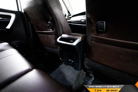 TOYOTA FORTUNER  AT ปี 2018#12