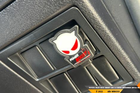 TOYOTA HILUX REVO MT ปี 2022#1