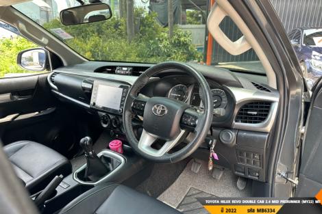 TOYOTA HILUX REVO MT ปี 2022#1