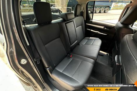 TOYOTA HILUX REVO MT ปี 2022#5