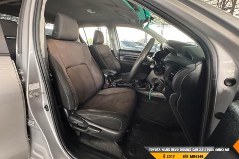 TOYOTA HILUX REVO MT ปี 2017#1