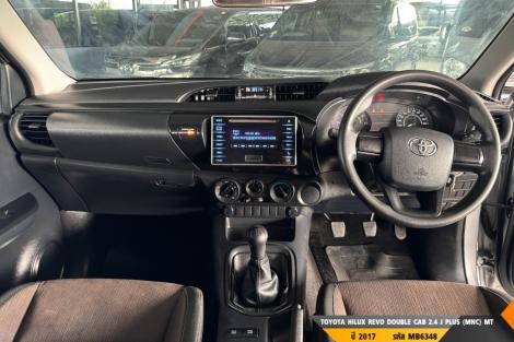 TOYOTA HILUX REVO MT ปี 2017#6
