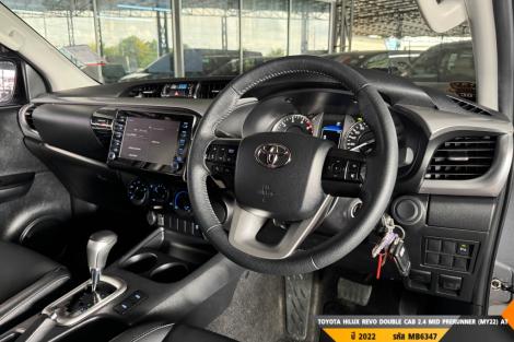 TOYOTA HILUX REVO AT ปี 2022#4