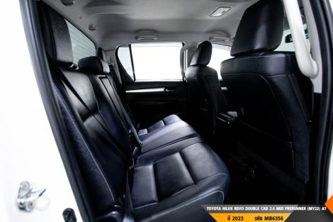 TOYOTA HILUX REVO AT ปี 2023#3