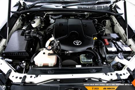 TOYOTA HILUX REVO AT ปี 2023#7