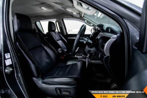 TOYOTA HILUX REVO AT ปี 2022#2