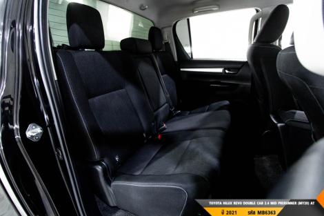 TOYOTA HILUX REVO AT ปี 2021#6