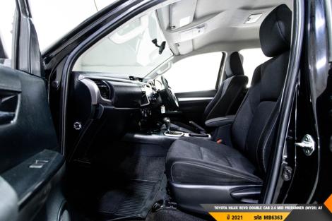 TOYOTA HILUX REVO AT ปี 2021#11