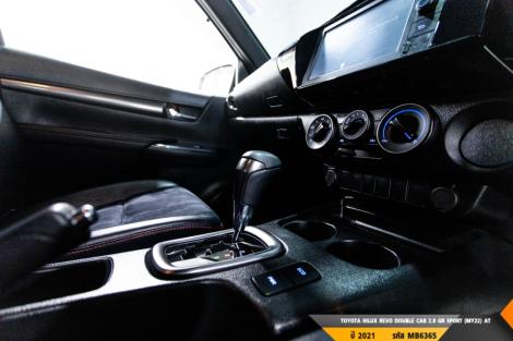 TOYOTA HILUX REVO AT ปี 2021#4