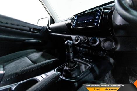TOYOTA HILUX REVO MT ปี 2017#8