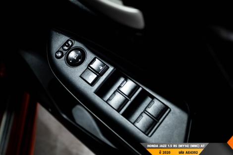 HONDA JAZZ  AT ปี 2020#8