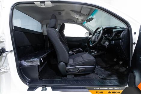 TOYOTA HILUX REVO MT ปี 2016#10