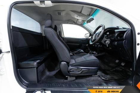 TOYOTA HILUX REVO MT ปี 2016#6