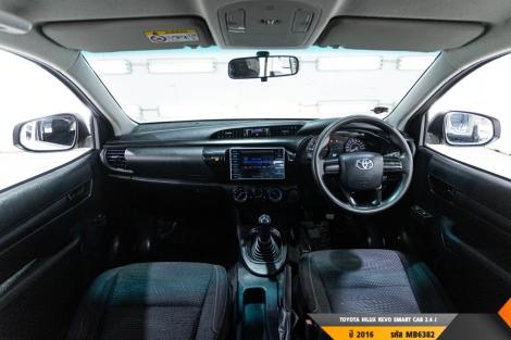 TOYOTA HILUX REVO MT ปี 2016#10