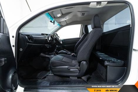 TOYOTA HILUX REVO MT ปี 2016#11