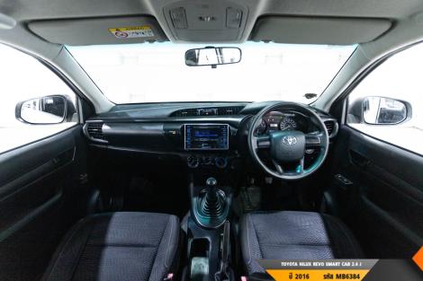 TOYOTA HILUX REVO MT ปี 2016#6