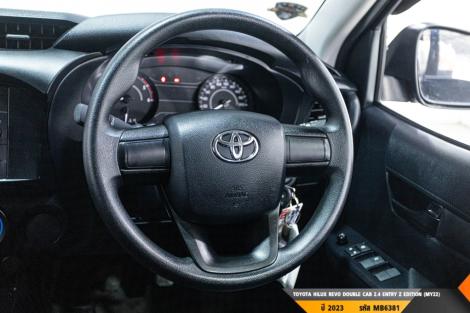 TOYOTA HILUX REVO MT ปี 2023#9