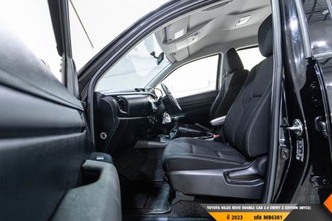 TOYOTA HILUX REVO MT ปี 2023#11