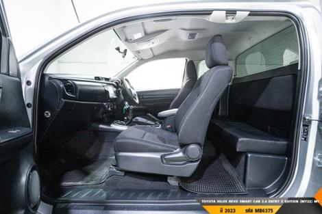 TOYOTA HILUX REVO MT ปี 2023#10
