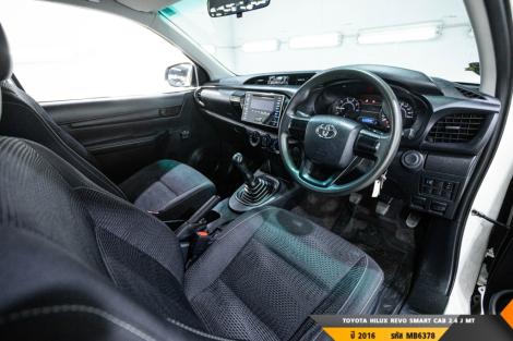 TOYOTA HILUX REVO MT ปี 2016#2